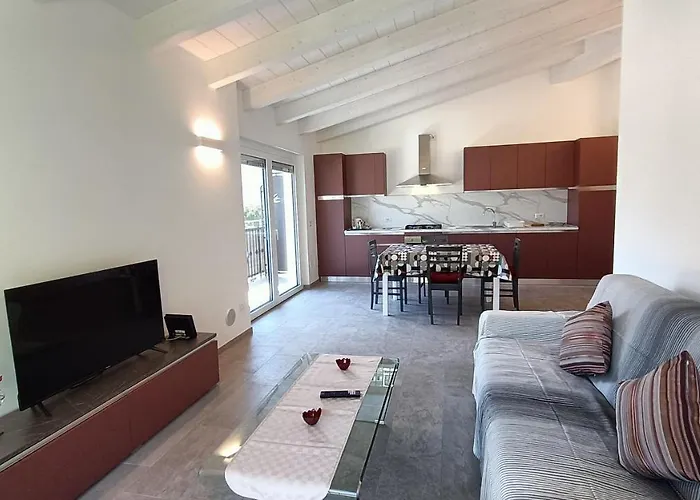 Apartamento Calle - Larihome A37 Dongo